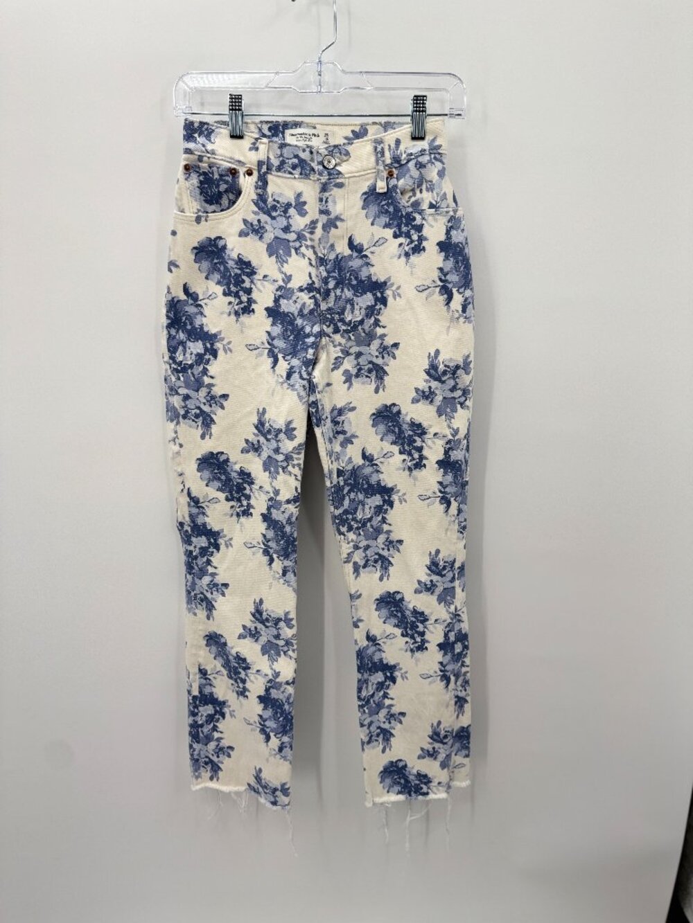 Abercrombie & Fitch The 90s Straight Ultra High Rise Floral Jeans Womens 25/0S